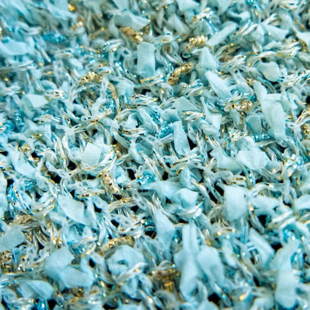 絡み合う2色のラメノットが編み地にファンシーなエッセンスを付与。ラメノットヤーン「シルビア」は13色のストックサービスです。

“SILVIA” is a decorative knit yarn featuring two-tone metallic balls that add an elegant and luxurious accent to your knitted fabrics.
“SILVIA” is available as a stock service in 13 colors, with a low MOQ starting from just 0.5kg.

#kyototex #kyototexyarn #metallicyarn metallicthread metallic glitter shiny japanyarn 金銀糸 ラメ糸 ラメニットknittingyarn knittingyarns knittingthread pittifilati 編地 ニット 糸 knitswatch knitswathes knitswatchdesign knittingpatterns
lamèyarns styleinspo lookgoodfeelgood filati filatikyototex lamé