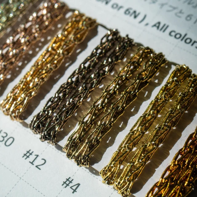 GET-INSPIRED! A yarn with a chain-like appearance, Metallic Chain can be used for various purposes depending on your ideas💡 such as hand knitting, wrapping, and trimmings!

#kyototex #kyototexyarn #metallicyarn #metallicthread #metallic #glitter #shiny #japanyarn #金銀糸 #ラメ糸 #ラメニット#knittingyarn #knittingyarns #knittingthread #pittifilati #編地 #ニット #糸 #knitswatch #knitswathes #knitswatchdesign #knittingpatterns
#lamèyarns #styleinspo #lookgoodfeelgood #filatikyototex #lamé #handknitting #wrapping #accessories