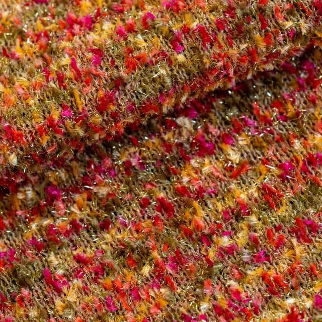 ふわふわファンシーラメ”Metarrow（メタロウ）”
Metarrow
Nm1/8.0
65% Polyester, 23% Nylon, 12% Polyester
お問い合わせお待ちしております🙇

#kyototex #kyototexyarn #metallicyarn #metallicthread #metallic #glitter #shiny #japanyarn #金銀糸 #ラメ糸 #ラメニット#knittingyarn #knittingyarns #knittingthread #pittifilati #編地 #ニット #糸 #knitswatch #knitswathes #knitswatchdesign #knittingpatterns
#lamèyarns #styleinspo #lookgoodfeelgood #filati #filatikyototex #lamé